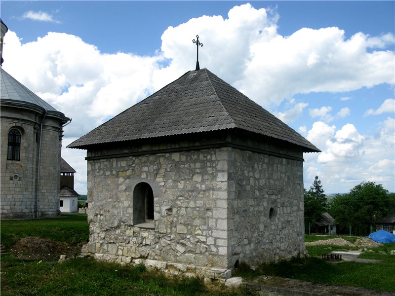 Каплиця Святого Василія село Крилос