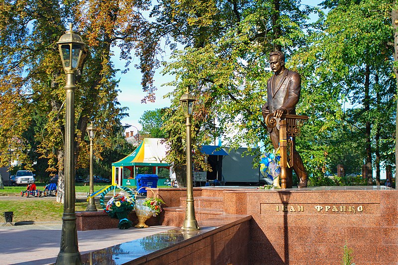 Памятник Іванові Франку в Коломиї