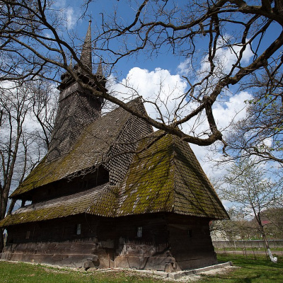 Дерев’яна Свято-Михайлівська церква, Крайниково