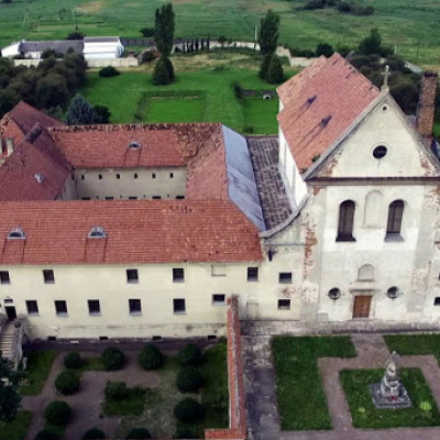 Монастир капуцинів, Олесько