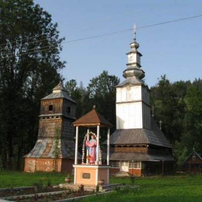 Миколаївська церква, Ізки
