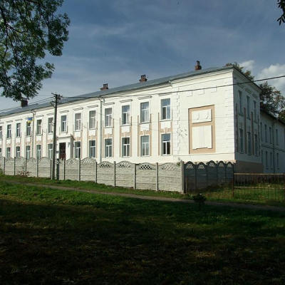 Будинок польської гімназії, Долина