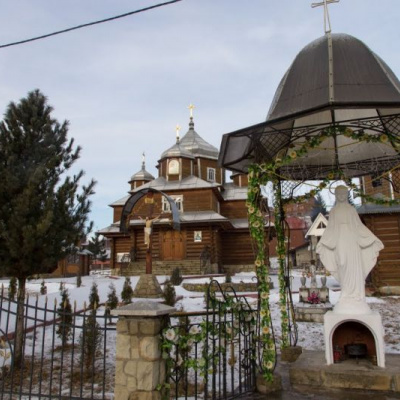 Церква введення в храм Пресвятої Богородиці УГКЦ, Поляниця