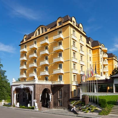 Royal Hotels and Spa Resorts (Женева)